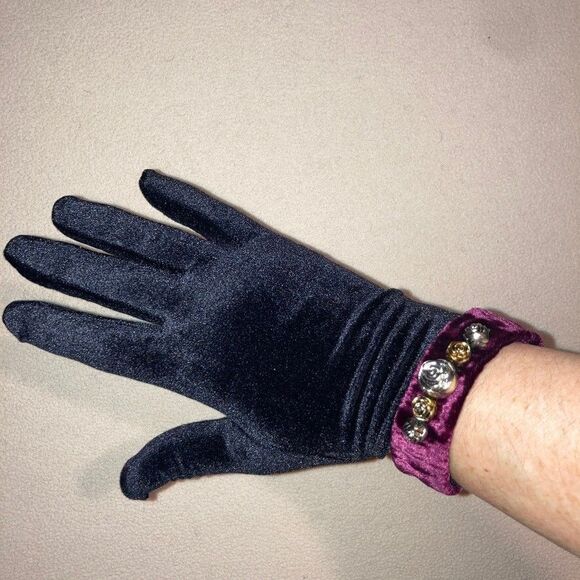 Vtg Ganteb's Silk Blend Scarf and Glove Set Made in France Burgundy Black Velvet - Picture 12 of 14